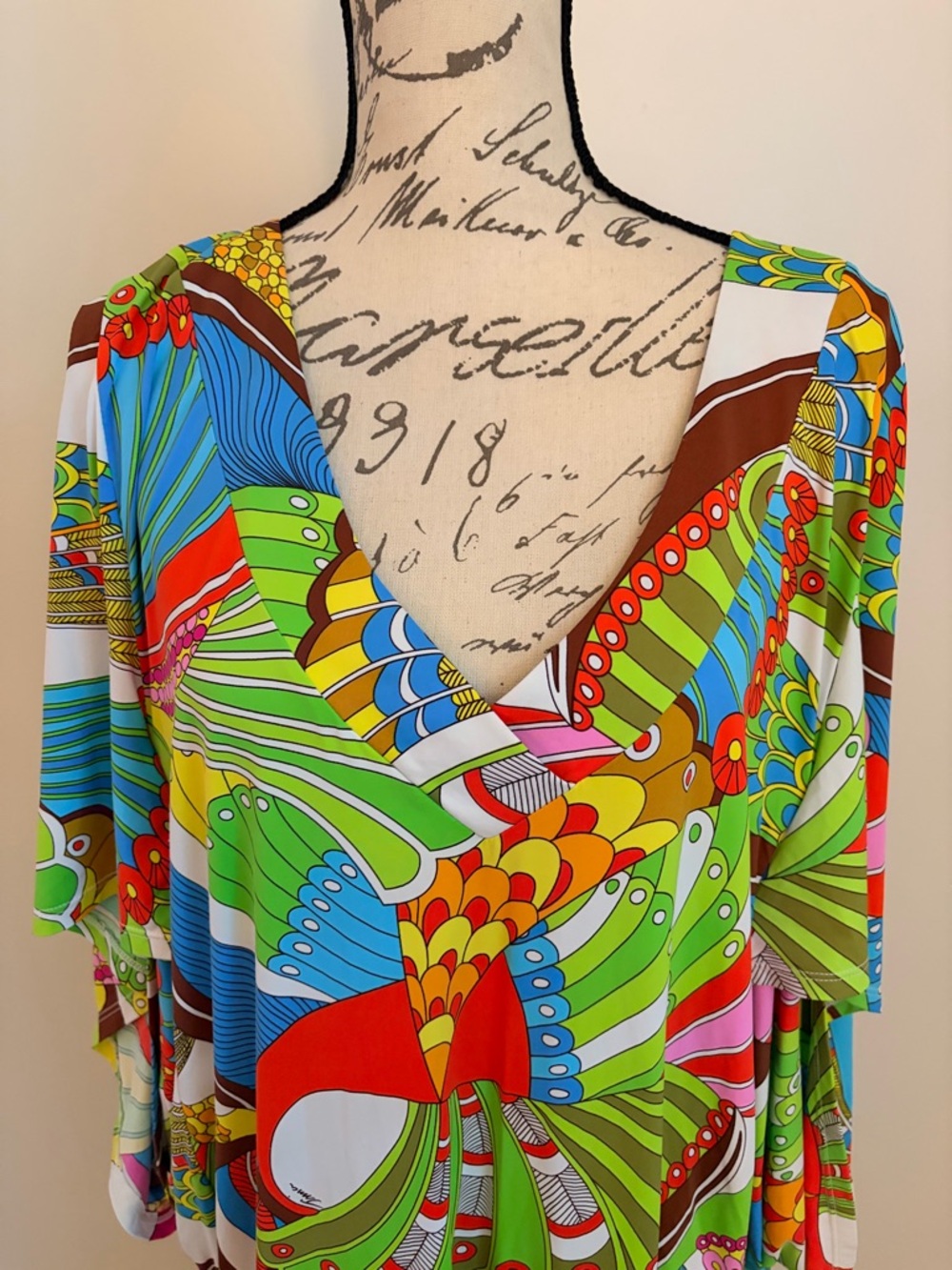 Trina Turk Multicolor V‑Neck Abstract Print Tunic/Swimcover - Picture 2 of 5